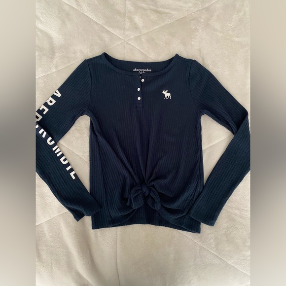 (2) Girls Long Sleeve Shirts (Abercrombie Kids & Harlow) - Picture 3 of 6